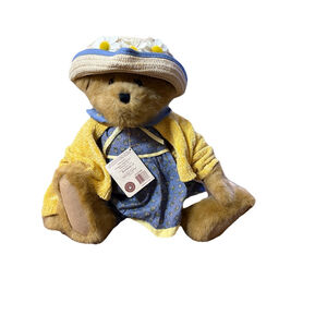 Boyd’s Bear Denise N Daisydew Best Dressed Series Plush 16 Inch Bear